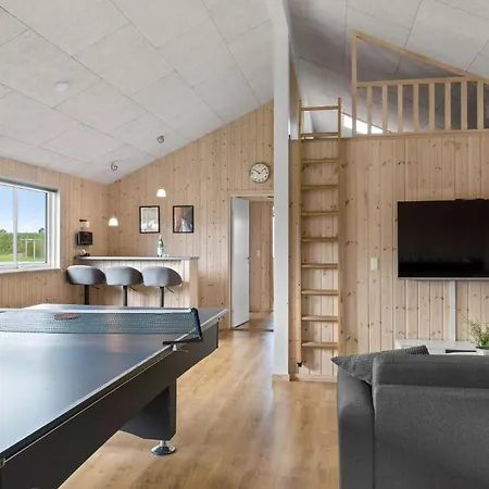Holiday home Beautiful In With Kitchen Aalbaek