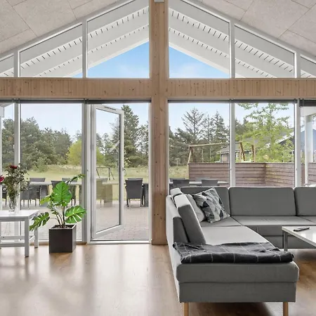 Beautiful In With Kitchen 度假居 *