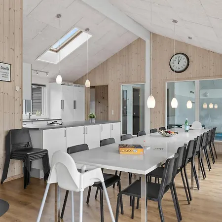 Holiday home Beautiful In With Kitchen *
